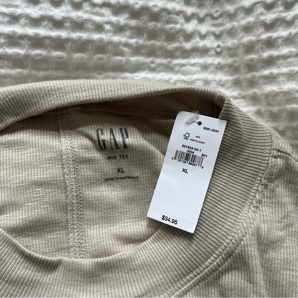 NWT Gap Beige Long Sleeve Shirt - Picture 4 of 5